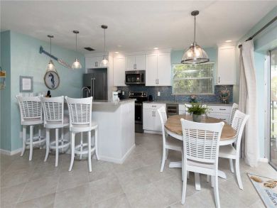 Sanibel Island Bright & Beautiful Vacation Condo
